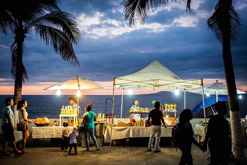 Street merchants near the beach.